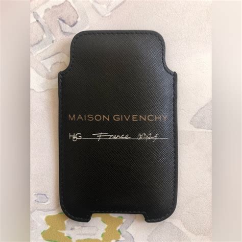 Givenchy Cell Phones & Accessories 